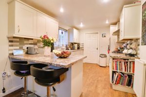 Kitchen- click for photo gallery